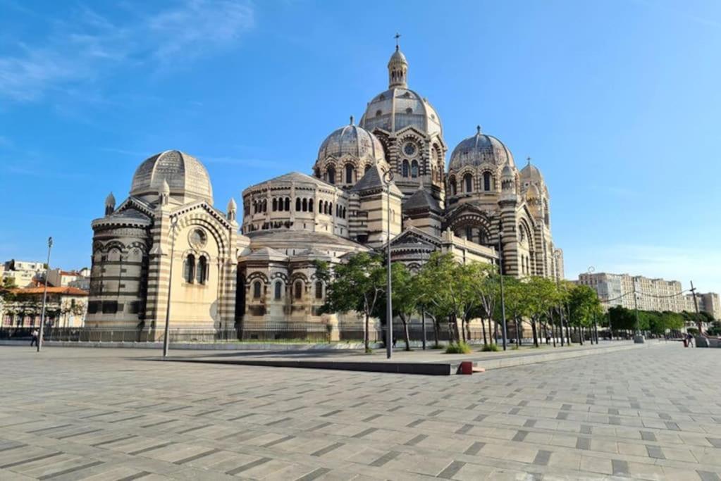 Appartement Climatise + Terrasse Marseille