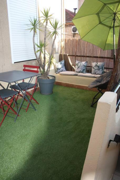 Apartment Climatise + Terrasse Marseille